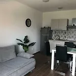 Sunrise Apartman *